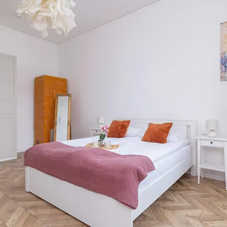 Apartmán Elegant Family Near Center By Renters Krakov
